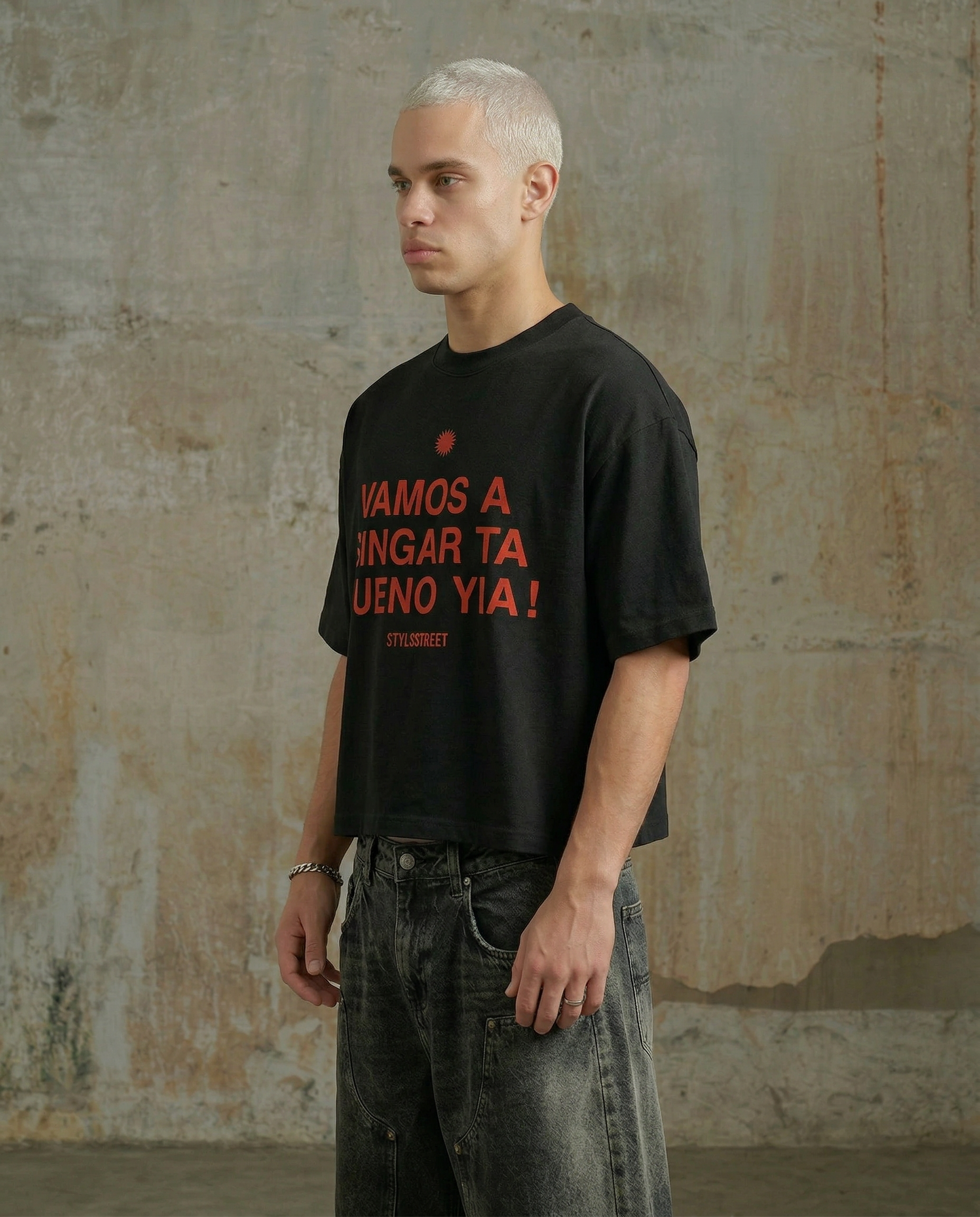 VAMOS A SINGAR - T SHIRT BLACK BOXY FIT